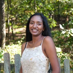 Meet your Posher, Anjali